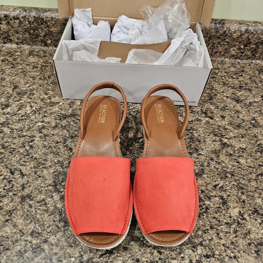 Kenneth Cole Reaction shoes womens sz 9.5 medium  used but very good condition.